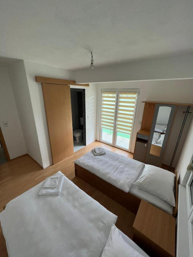 S&R Lake View Hostel Konjic Exteriör bild
